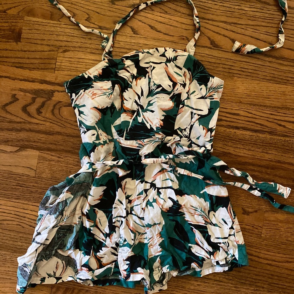 Tropical romper with waist and halter tie